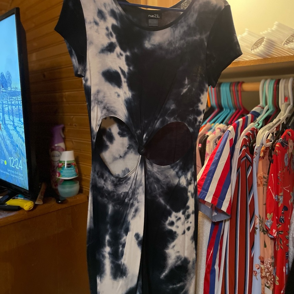 Rue 21 cut out dress